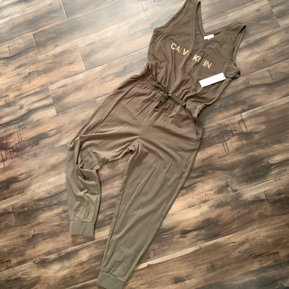 😍CALVIN KLEIN Jumpsuit😍